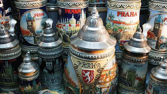 Bierkrüge aus Prag