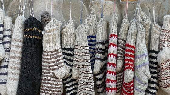 Souvenirs aus Georgien: Socken aus Schafwolle