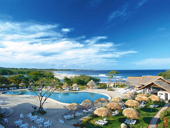 Hotel Occidental Tamarindo: Poollandschaft