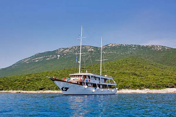 Radkreuzfahrten in Kroatien: MS Amore