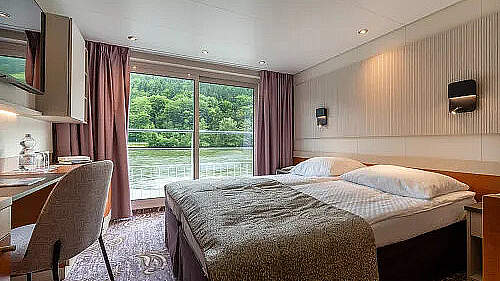 MS Belvedere: Kabine Mitteldeck / Oberdeck