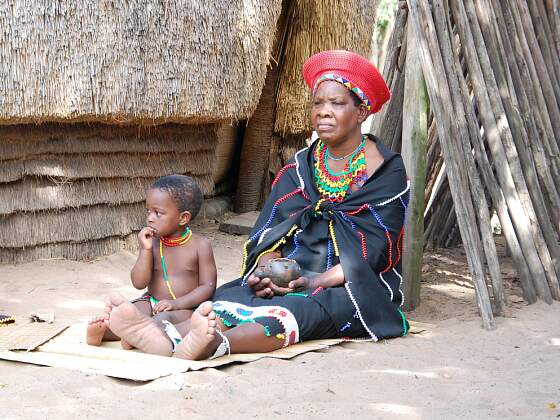 Tal der 1000 Hügel, Südafrika: Zulu Frau