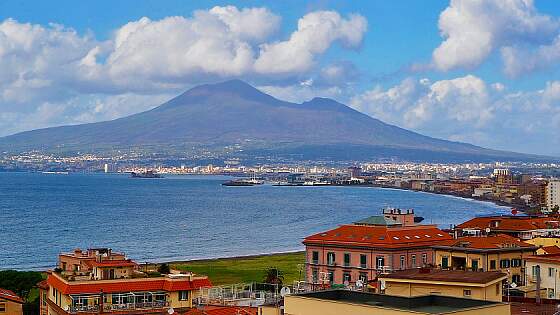Italien, Kampanien: Blick auf den Vesuv