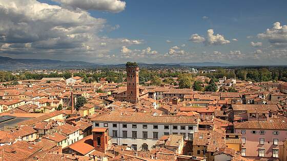 Italien, Toskana: Blick auf Lucca
