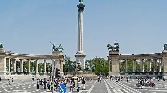 Ungarn, Budapest: Heldenplatz