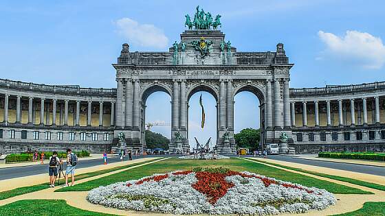 Jubelpark mit Torbogen in Brüssel