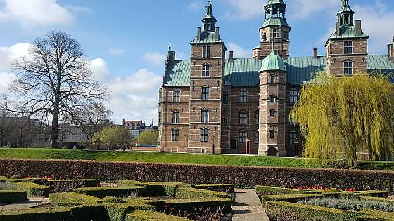 Schloss Rosenborg mit Park in Kopenhagen