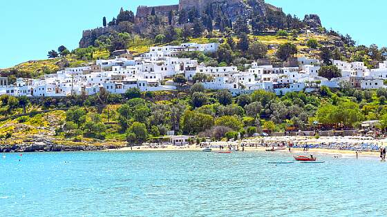 Rhodos: Lindos Stadt und Strand