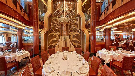 Queen Elizabeth: Britannia Restaurant