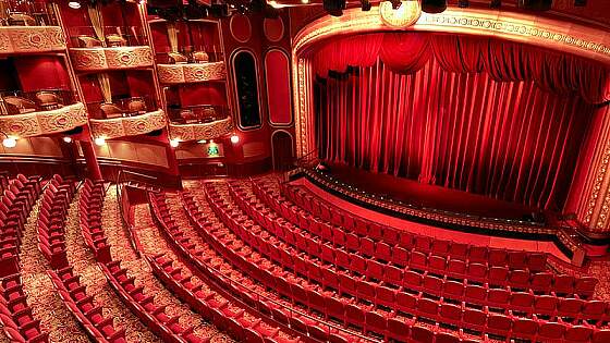 Queen Victoria: Royal Court Theatre