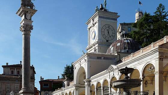 Italien, Udine Altstadt: Piazza della Libertá