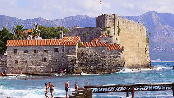 Montenegro: Strand von Budva