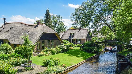 Niederlande, Overijsel: Kanäle in Giethoorn