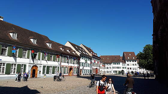 Münsterplatz in Basel, Schweiz
