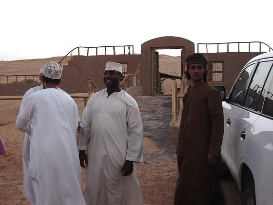 Omanis und Beduinen im Oman