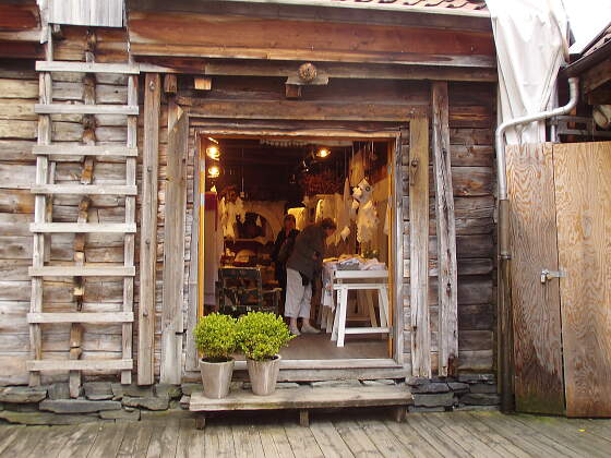 Hinterhof in Bryggen in Bergen, Norwegen