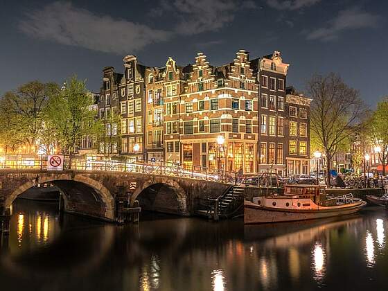 Holland: Amsterdam bei Nacht