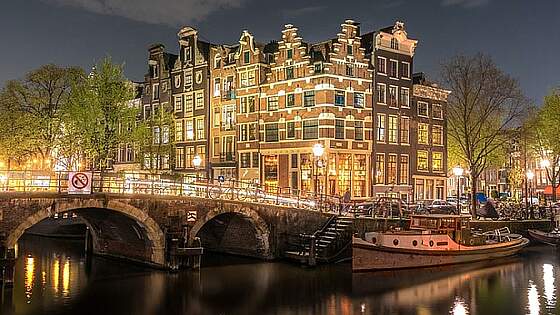 Holland: Amsterdam bei Nacht