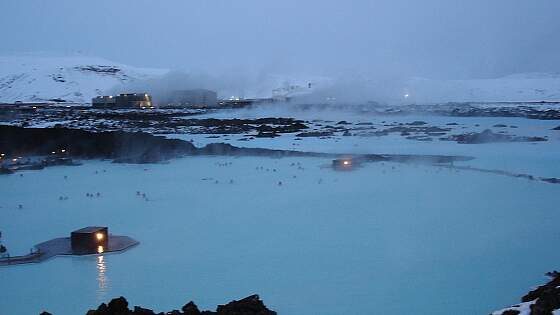 weltberühmtes Geothermalbad Blaue Lagune, Island