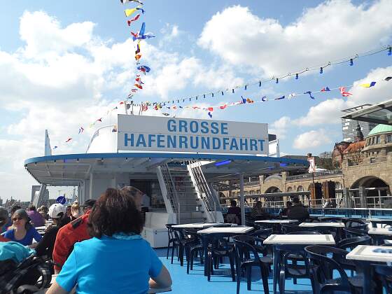 Große Hafenrundfahrt in Hamburg