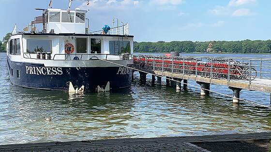 Flusskreuzfahrtschiff MS Princess & Fahrräder