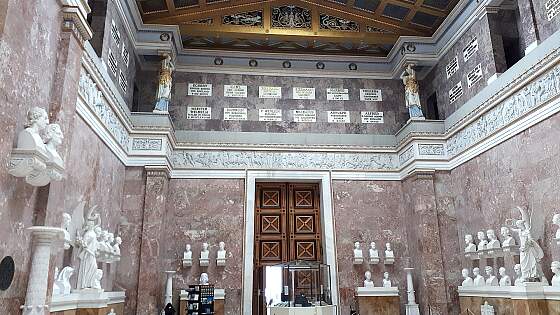 im Inneren der Walhalla in Donaustauf