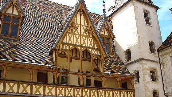 im Ehrenhof vom Hotel Dieu in Beaune, Frankreich