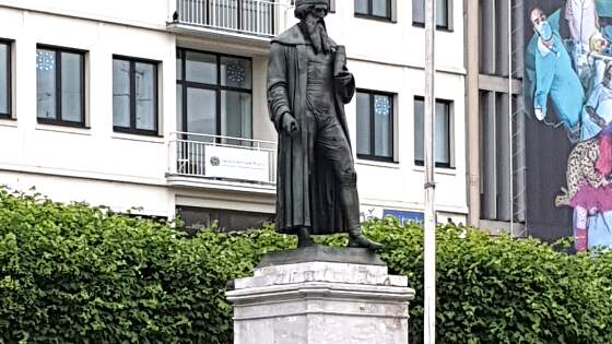Mainz: Gutenberg-Denkmal am Gutenbergplatz