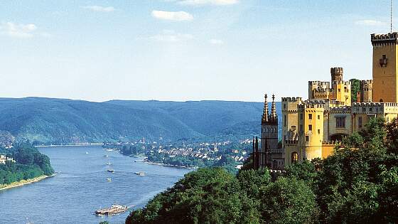 am Rhein: Schloss Stolzenfels bei Koblenz